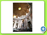 2.2.1-08-Bernini-San Andrea Del Quirinal-Interior y cúpula-Roma